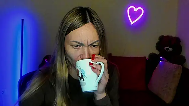 BlondMikey22 online show from May 2026 05:23:02 AM