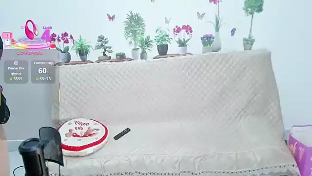 xiaomin-33 online show from February 2026 02:18:01 PM