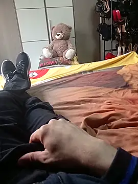 Snapshot of LASCHIAVA6TV72 chatting on March 2026 04:13:01 PM LASCHIAVA6TV72 online show from March 2026 04:13:01 PM