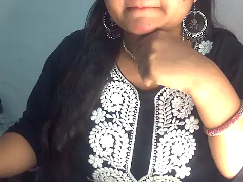 Saniya K2 online show from February 2026 03:51:01 PM