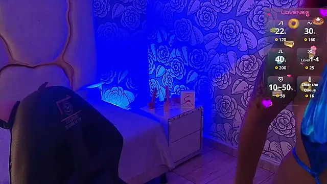 Snapshot of Sashaa_tay chatting on February 2026 12:03:01 PM Sashaa tay online show from February 2026 12:03:01 PM