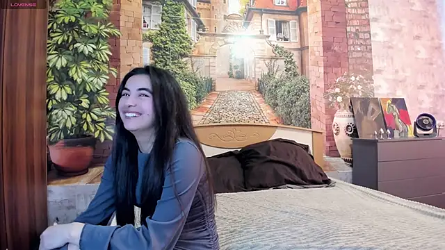  littleangie  online show from March 2026 02:06:01 AM