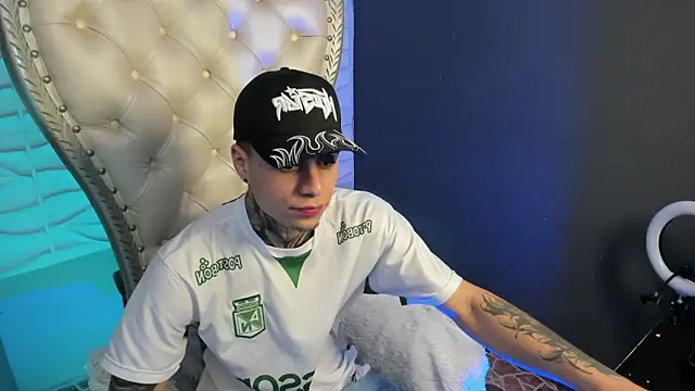 acxel prescot online show from February 2026 08:59:02 PM