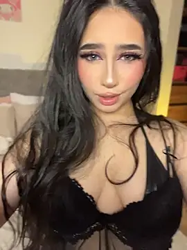 Snapshot of Sofiia_Vegaa chatting on May 2026 01:25:01 AM Sofiia Vegaa online show from May 2026 01:25:01 AM