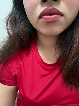 Snapshot of riya_sharma11 chatting on February 2026 12:00:01 PM riya sharma11 online show from February 2026 12:00:01 PM