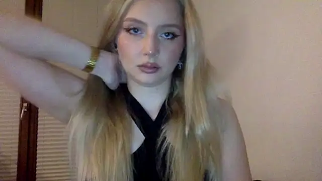 MayaWetDream online show from March 2026 05:24:01 PM