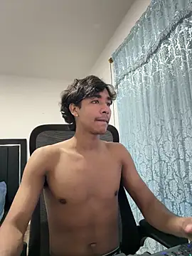 Pedestal diamant online show from February 2026 11:39:01 PM