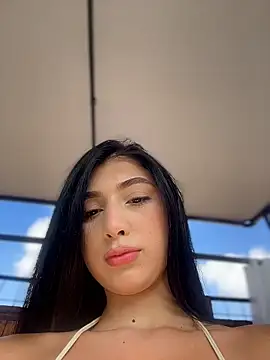 BadLilAngelXXX online show from April 2026 01:09:02 PM