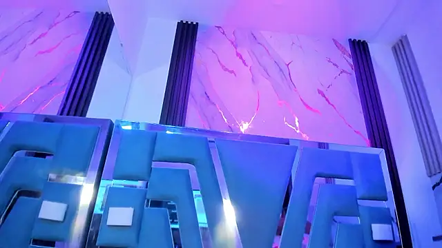 salem rosee online show from March 2026 06:46:01 PM