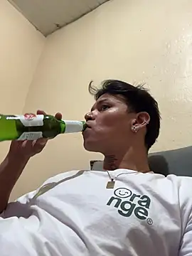 Snapshot of seucasal chatting on February 2026 12:08:01 AM seucasal online show from February 2026 12:08:01 AM