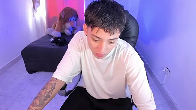 Wesleey-Boy online show from March 2026 09:19:02 PM