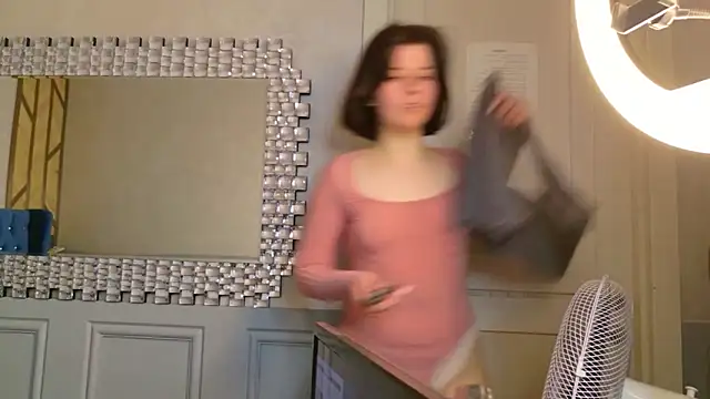 Milana Bold online show from March 2026 08:34:02 PM