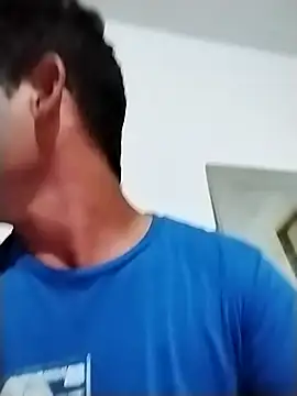 Snapshot of Santiago_vnz chatting on February 2026 07:15:02 AM Santiago vnz online show from February 2026 07:15:02 AM