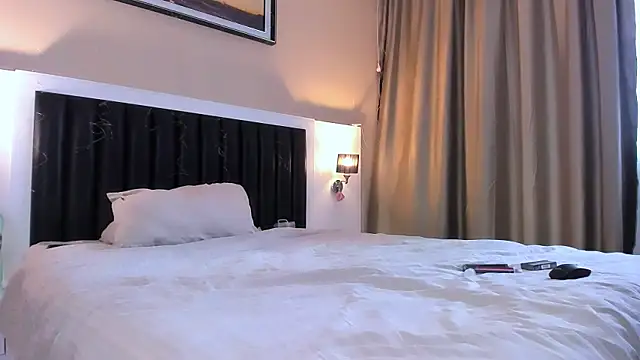 Snapshot of marrena_a chatting on February 2026 10:11:01 AM marrena a online show from February 2026 10:11:01 AM