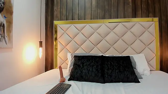 Snapshot of samanthaa_rosee__ chatting on February 2026 03:43:01 AM samanthaa rosee online show from February 2026 03:43:01 AM