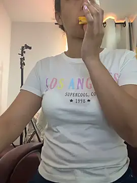 Snapshot of MiaAllure chatting on February 2026 02:23:02 PM MiaAllure online show from February 2026 02:23:02 PM