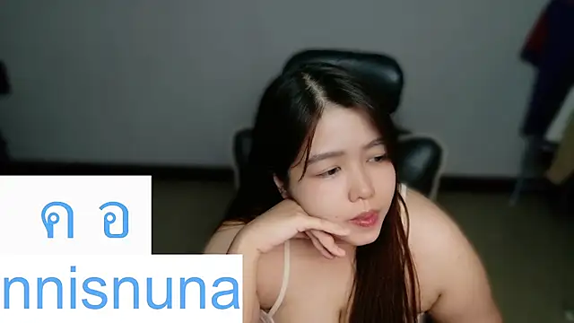 Snapshot of nunanunanuna chatting on June 2026 06:43:01 PM nunanunanuna online show from June 2026 06:43:01 PM