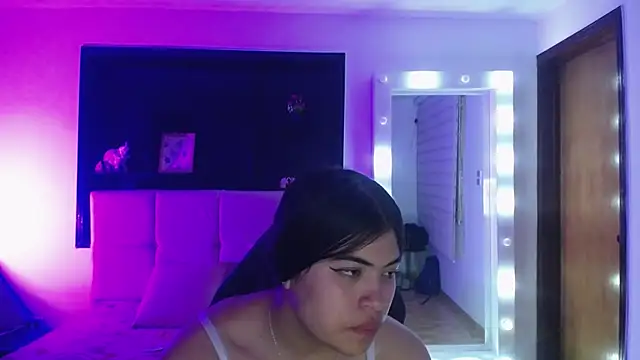 Snapshot of Katia_pretty_x chatting on February 2026 03:51:02 AM Katia pretty x online show from February 2026 03:51:02 AM