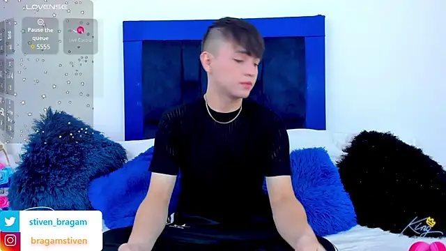 Snapshot of BRAGAM_ chatting on February 2026 02:07:01 PM BRAGAM online show from February 2026 02:07:01 PM