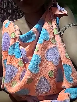 Snapshot of Sweet-runi chatting on February 2026 05:56:01 PM Sweet-runi online show from February 2026 05:56:01 PM