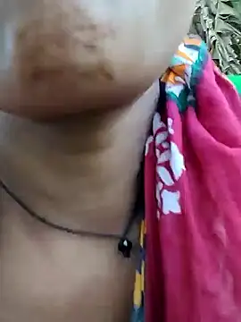 Snapshot of Sweet-runi chatting on May 2026 02:38:01 AM Sweet-runi online show from May 2026 02:38:01 AM
