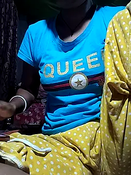Snapshot of Sweet-runi chatting on June 2026 02:38:01 AM Sweet-runi online show from June 2026 02:38:01 AM
