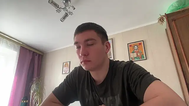 Snapshot of MoonlightVera chatting on March 2026 12:41:01 PM MoonlightVera online show from March 2026 12:41:01 PM