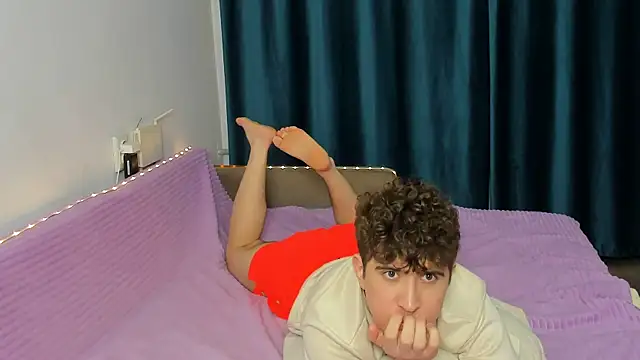 Snapshot of Johnny_Big_Ass chatting on March 2026 06:47:01 AM Johnny Big Ass online show from March 2026 06:47:01 AM