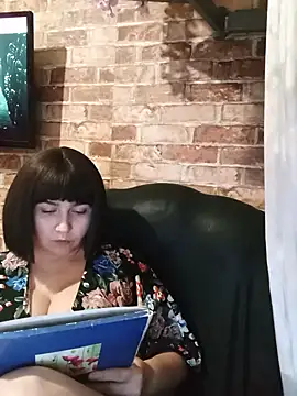 Snapshot of itismyhobby chatting on February 2025 07:42:01 PM itismyhobby online show from February 2025 07:42:01 PM