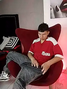 Snapshot of Liam_Sean chatting on February 2026 12:27:01 PM Liam Sean online show from February 2026 12:27:01 PM