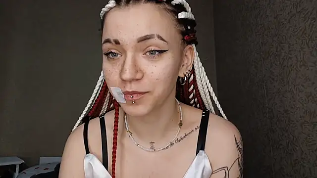 ShayneMilush online show from April 2026 03:31:01 PM