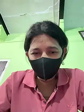 raavigirl online show from April 2026 04:52:01 PM