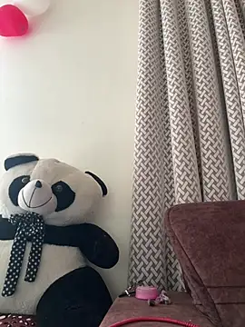 raavigirl online show from July 2026 09:12:01 AM