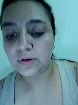 Snapshot of MajoArias chatting on February 2026 02:34:02 AM MajoArias online show from February 2026 02:34:02 AM