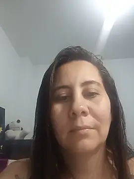 Snapshot of Sophie_Tyler chatting on May 2026 03:57:01 AM Sophie Tyler online show from May 2026 03:57:01 AM