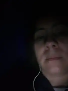 Snapshot of Sophie_Tyler chatting on May 2026 05:12:01 AM Sophie Tyler online show from May 2026 05:12:01 AM