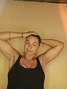 Milf Luna  online show from April 2026 11:05:02 PM