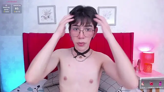 Demian Hush online show from March 2026 03:14:02 AM