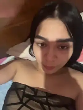 mia petite2007 online show from April 2026 11:10:02 PM