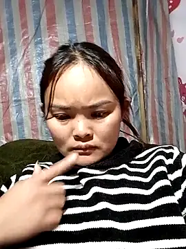 Snapshot of Luminana chatting on February 2026 03:44:02 AM Luminana online show from February 2026 03:44:02 AM