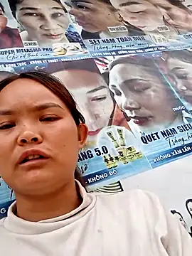 Luminana online show from April 2026 02:03:02 AM