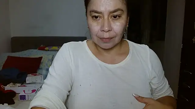 Karo sexy online show from December 2024 03:34:01 AM