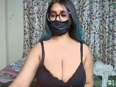 Snapshot of Bold-camlin chatting on June 2026 06:51:02 AM Bold-camlin online show from June 2026 06:51:02 AM