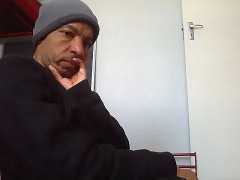 Snapshot of lavelle26 chatting on May 2026 10:47:01 AM lavelle26 online show from May 2026 10:47:01 AM