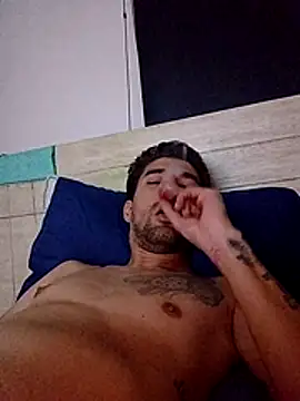 Snapshot of Camilo696903 chatting on June 2026 09:32:02 AM Camilo696903 online show from June 2026 09:32:02 AM