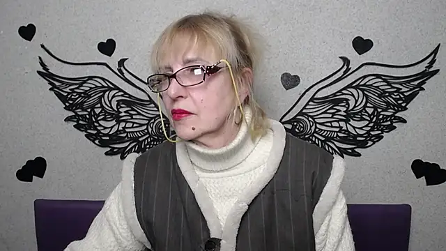 Snapshot of PattySanny chatting on February 2026 02:22:02 PM PattySanny online show from February 2026 02:22:02 PM