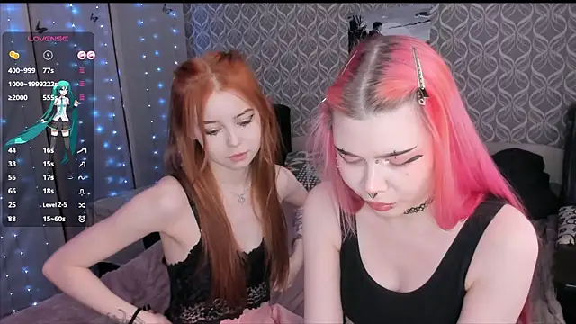 Snapshot of Veldenga chatting on March 2026 07:47:01 AM Veldenga online show from March 2026 07:47:01 AM