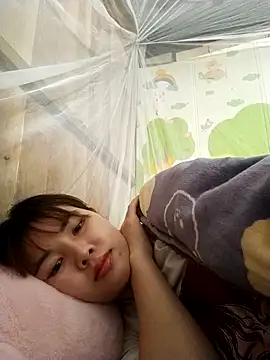 Snapshot of Loyalty-love chatting on February 2026 01:06:01 PM Loyalty-love online show from February 2026 01:06:01 PM