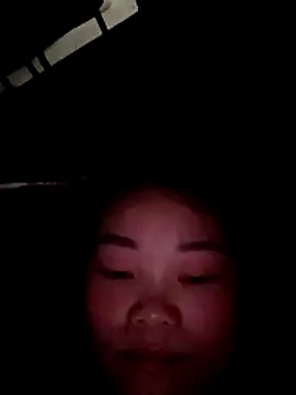 Snapshot of Miesi-c2clove chatting on February 2026 02:43:02 PM Miesi-c2clove online show from February 2026 02:43:02 PM