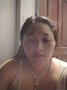 Maiphu246 online show from May 2026 01:27:01 PM